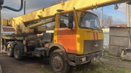 автокран маз